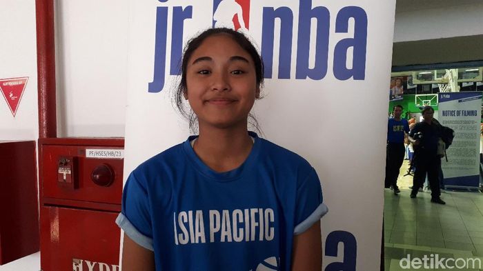 Vanissa Renata Siregar berkisah pengalamannya di Jr NBA Gl(Mercy Robal Championship. aya/detikSport) Vanissa Renata Siregar berkisah pengalamannya di Jr NBA Gl(Mercy Robal Championship. aya/detikSport)