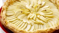 Frangipane, pastry ini dinamai untuk tokoh Muzio Frangipani seorang penemu parfum pada tahun 1500-an di Paris. Frangipani menemukan parfum beraroma almond, yang kemudian jadi inspirasi aroma untuk pastry.Foto: Istimewa