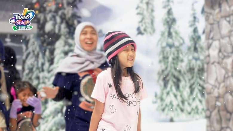 Yuk Ajak Anak-anak Main Salju di Trans Studio Cibubur, Ada Promo! Yuk Ajak Anak-anak Main Salju di Trans Studio Cibubur, Ada Promo!