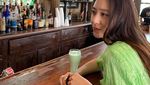 Kulineran Si Cantik Krystal Jung, Artis Sekaligus Sahabat Sulli