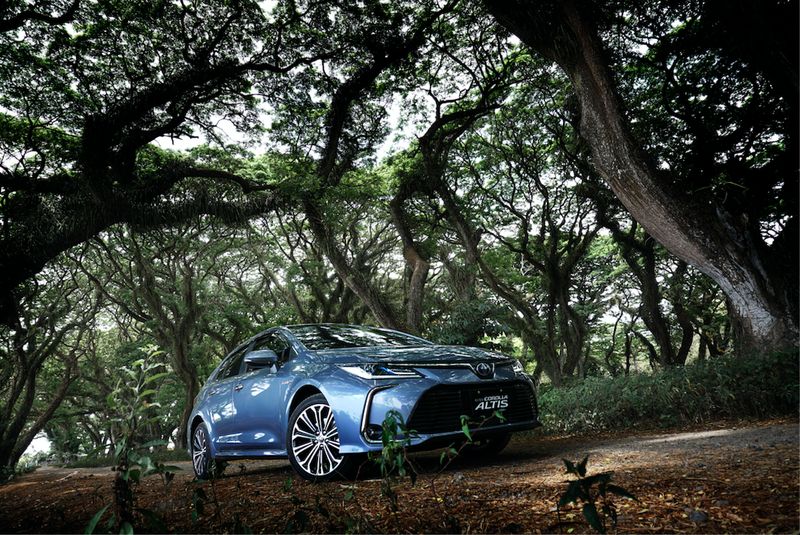 Toyota All New Corolla Altis Hybrid
