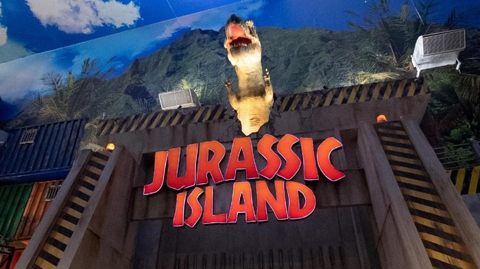 Trans Studio Cibubur , Jurassic Island