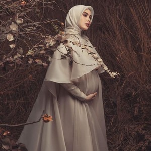 Ide Foto Hamil untuk Hijabers ala Kartika Putri yang Baru Melahirkan Ide Foto Hamil untuk Hijabers ala Kartika Putri yang Baru Melahirkan