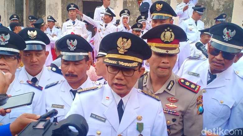 Disebut Sebagai Calon Menteri Jokowi, Bupati Ngawi; Pokoknya Siap Sajalah Disebut Sebagai Calon Menteri Jokowi, Bupati Ngawi; Pokoknya Siap Sajalah