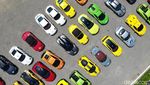 Bukan Mobil Mainan, Warna-warni Mobil Super Dilihat dari Udara