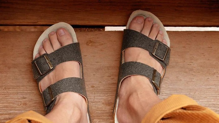 Birkenstock rilis sincare berbahan ekstrak kayu