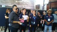 Keren! Operator Tour Ini Tawarkan Emas demi Sampah Plastik