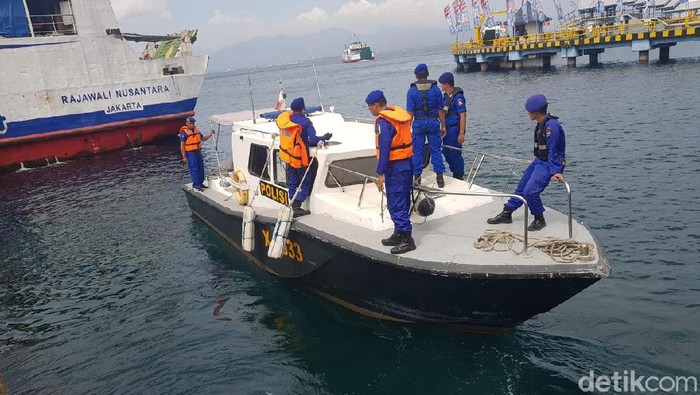 polairud polres banyuwangi sisir selat bali