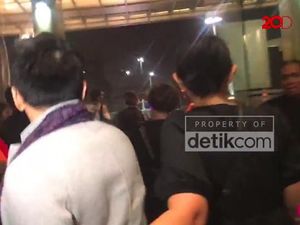 Ariel NOAH Berdalih ke RS saat Kepergok Jalan Bareng Perempuan, Ngapain?