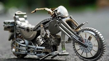 Karya-karya lainnya bisa kamu kunjungi di akun Instagramnya di @watchpartsmotorcycles yang sudah memiliki 25 ribu followers. (Foto: Instagram/watchpartsmotorcycles)