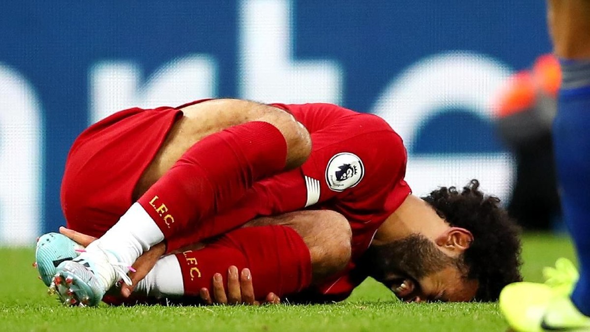 Mohamed Salah disebut bisa main lawan Manchester United usai mengalami cedera engkel (Clive Brunskill/Getty Images)