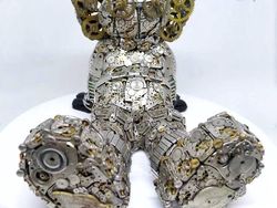 Sulap Sampah Arloji Jadi Miniatur Keren