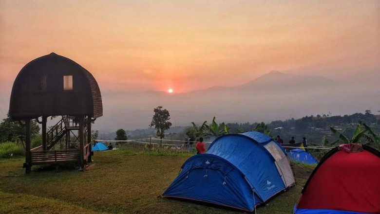 Tempat Cantik Buat Kemping di Bogor Tempat Cantik Buat Kemping di Bogor