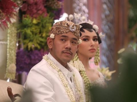 Kisah Cicit Soeharto yang Nikahi Teman SD 