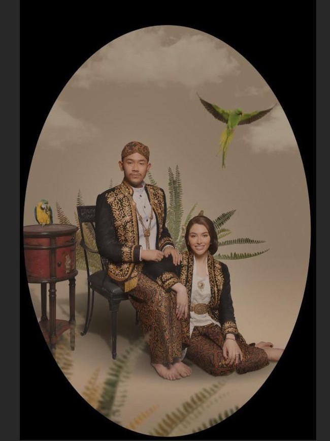 Della Putri Anjani Atkins menikah dengan Haryo Putra Wibowo atau yang akrab disapa Putra di Hotel Crowne Plaza Jakarta. Foto: dok.ist