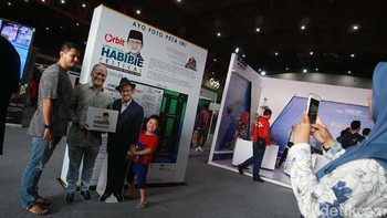 Event ini diprakarsai oleh anak dari Presiden RI ke-3 BJ Habibie, Ilham Habibie.