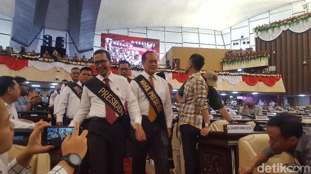 Pimpinan MPR Hadiri Acara Geladi Bersih Pelantikan Presiden-Wapres