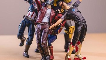 Aksi cowok-cowok selfie. (Foto: hot.kenobi)