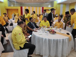 Airlangga-Akbar Tandjung Hadiri Perayaan HUT Ke-55 Golkar