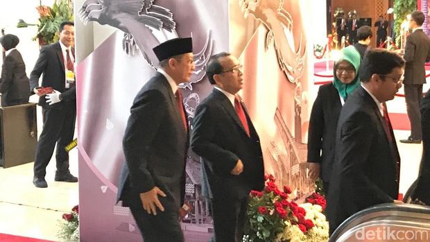Menteri Kabinet Kerja Hadiri Pelantikan Jokowi-Ma'ruf Amin