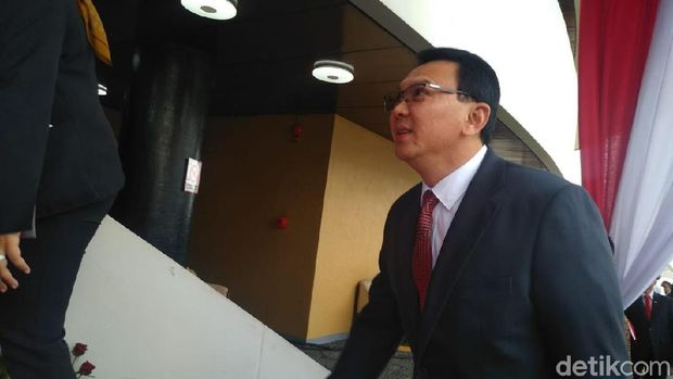 Ahok tiba di DPR