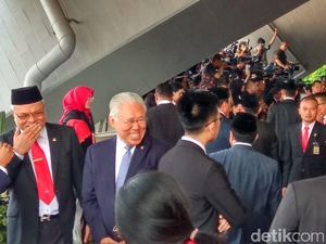 Sri Mulyani hingga Jonan Hadiri Pelantikan Jokowi-Maruf