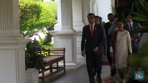 Jokowi: Menteri dari Partai Politik 16 Orang