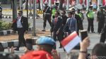 Salami Relawan, Jokowi Semringah Banget