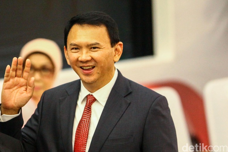 Hadiri Pelantikan Jokowi, Ahok Diundang sebagai Apa? Hadiri Pelantikan Jokowi, Ahok Diundang sebagai Apa?