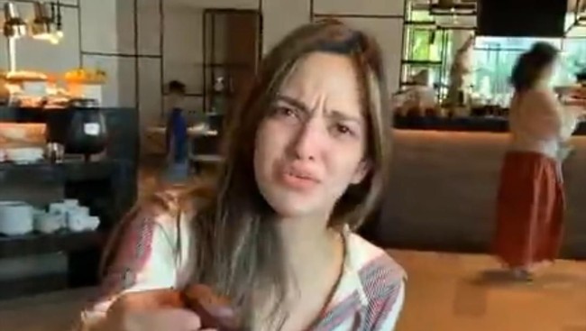 Nia Ramadhani Ngaku Tak Bisa Kupas Salak hingga Makan Nasi Garam