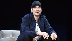 Ashton Kutcher Pernah Dipecat Jadi Model Gucci karena Terlalu Gemuk