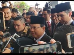 Semobil, Prabowo-Sandi Hadiri Pelantikan Jokowi