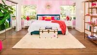 Properti serba pink ini ditawarkan AirBnB sebagai bentuk perayaan 60 tahun Barbie sebagai sebuah merek. (Foto: Dok. AirBnB)