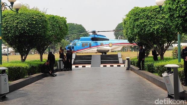 Jelang Pelantikan Jokowi, 3 Helikopter Disiagakan di Gedung DPR