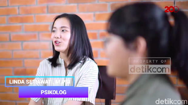 Psikolog Linda Setiawati menjelaskan kaitan depresi dan bunuh diri.