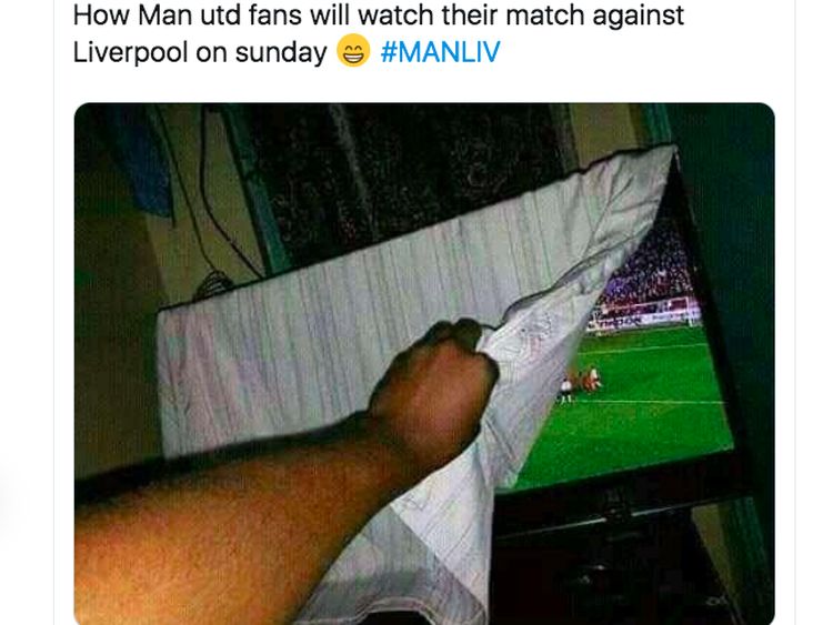 Jelang Lawan Liverpool, Manchester United Diserang Netizen