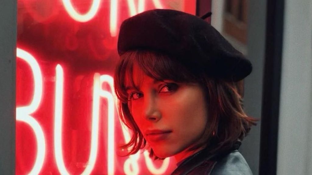 Foto: Pacar Baru Brooklyn Beckham yang Mirip dengan Victoria Beckham Foto: Pacar Baru Brooklyn Beckham yang Mirip dengan Victoria Beckham