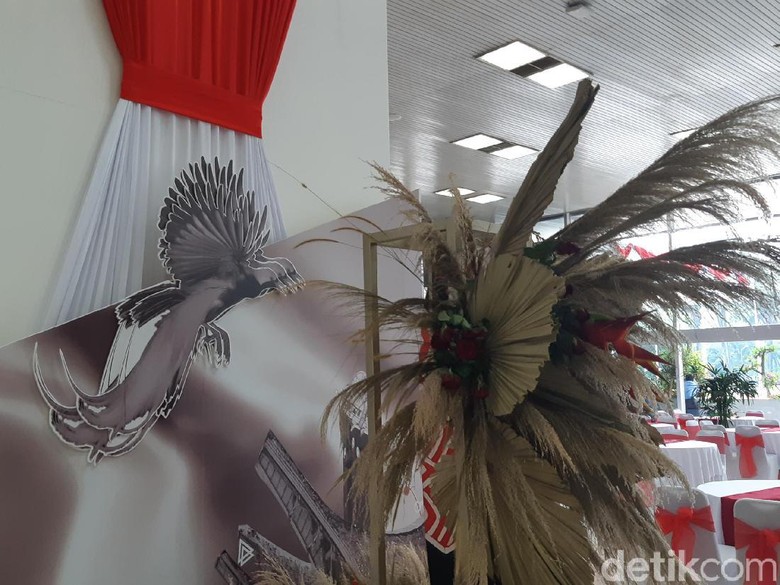Dekorasi Khas Indonesia Timur Hiasi Lobi Gedung Nusantara III DPR Dekorasi Khas Indonesia Timur Hiasi Lobi Gedung Nusantara III DPR