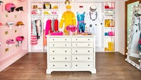 AirBnB bekerja sama dengan Dream Gap Project, inisiatif global berkelanjutan yang bertujuan untuk memberi dukungan agar perempuan percaya bahwa mereka bisa menjadi apa saja. (Foto: Dok. AirBnB)