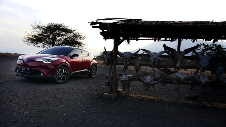 All New Toyota C-HR Hybrid All New Toyota C-HR Hybrid