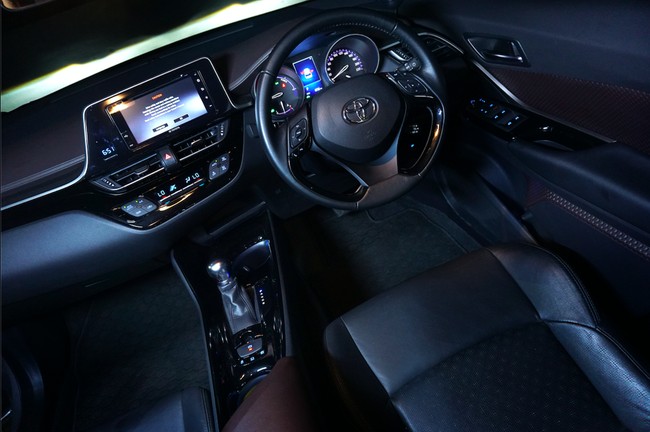 SUV Hybrid Andalan Toyota Ternyata Joss!