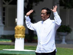 Seloroh Menko Polhukam Mahfud Md Siap Menghadap Menhan Prabowo