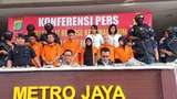 Klenik dan Ide Lepas Monyet untuk Gagalkan Pelantikan Presiden Jokowi
