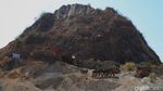 Kondisi Gunung Pancir yang Terus Terkikis