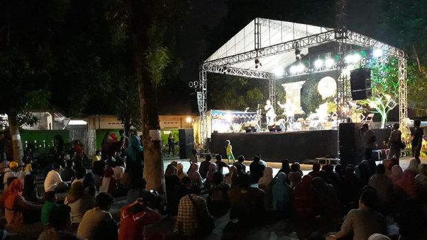 Menikmati Musik Keroncong di Pasar Keroncong Kota Gede