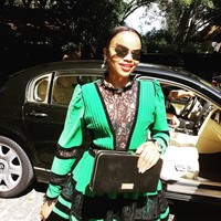 Anggota keluarga Kerajaan Eswatini atau Swaziland kerap menuai kontroversi karena gaya hidup mewah mereka. Hal serupa pun terjadi pada Putri Sikhanyiso Dlamini. Media lokal Times of Swaziland pernah menurunkan berita tentang mewahnya hidup sang putri saat berpergian ke Inggris dan Amerika Serikat menggunakan uang negara. Perjalanan itu menghabiskan US$ 100 ribu atau sekitar Rp 1,4 miliar. Foto: Dok. Biro Setpres Istana, Dok. Instagram