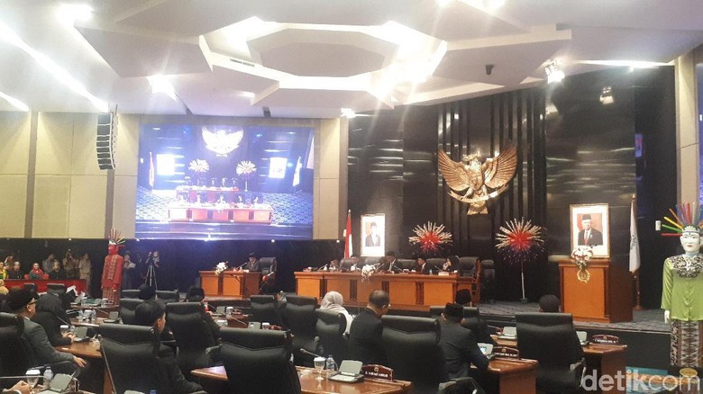 Ini Susunan Pimpinan Badan dan Komisi DPRD DKI Jakarta Ini Susunan Pimpinan Badan dan Komisi DPRD DKI Jakarta