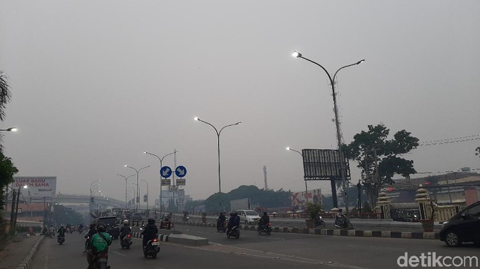 Kembali Diselimuti Kabut Asap, Udara di Palembang Tidak Sehat