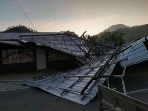 Angin Kencang Menghantam Tegal, 10 Rumah Rusak Berat