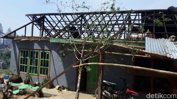 Begini Dampak Angin Kencang Campur Debu di Dataran Tinggi Dieng